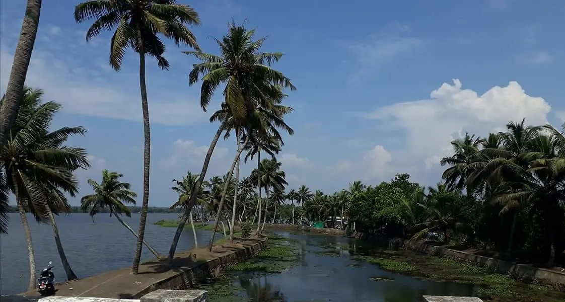 Marari Stella Vich Villa Homestay Turavūr